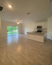 266 SW 3rd St in Cape Coral, FL - Building Photo - Building Photo