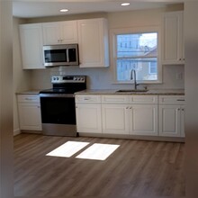 21 N Main St in Florida, NY - Building Photo - Building Photo