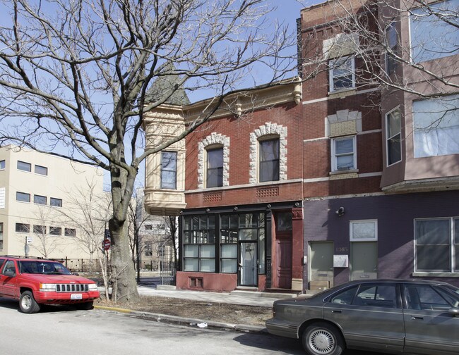 2153 W Schiller St in Chicago, IL - Building Photo - Building Photo