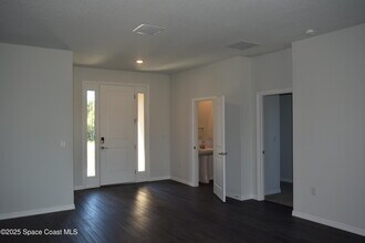 3143 Fullerton Ave in Palm Bay, FL - Building Photo - Building Photo