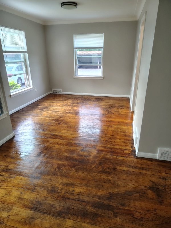 21417 Kingsville St in Harper Woods, MI - Building Photo - Building Photo