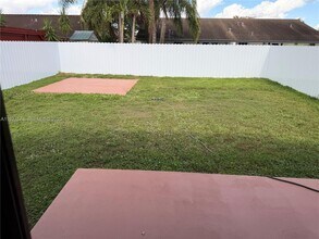 13521 SW 65th Ln in Miami, FL - Building Photo - Building Photo