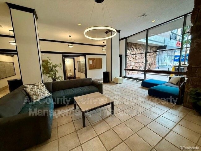 1020 15th St, Unit 9G in Denver, CO - Building Photo - Building Photo