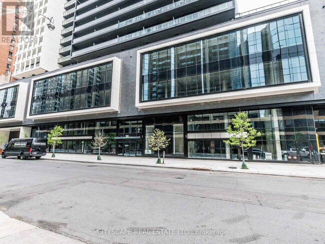 1302-1320 EDWARD St in Toronto, ON - Building Photo - Building Photo
