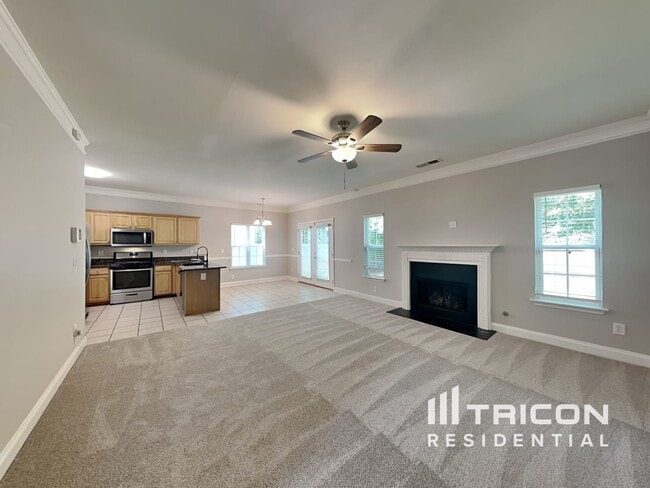 204 Cole Ct in Canton, GA - Building Photo - Building Photo