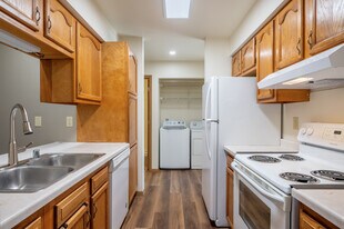 Timber Bluff in Madison, WI - Building Photo