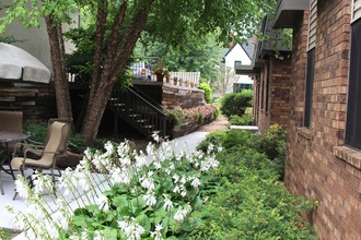 Otis Apartments in St. Paul, MN - Building Photo - Building Photo