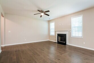 316 E Webber Ln in Clayton, NC - Building Photo - Building Photo