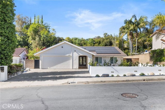 property at 26941 Floresta Ln