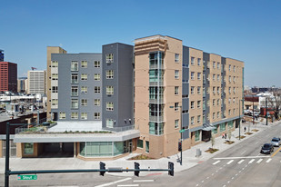 Renaissance Downtown Lofts Apartments