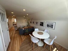 545 E Park Ave in Long Beach, NY - Building Photo - Building Photo
