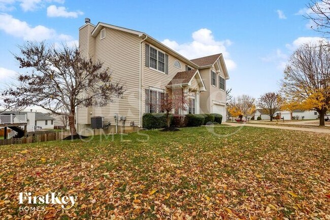 332 Centerfield Dr in O'Fallon, MO - Building Photo - Building Photo