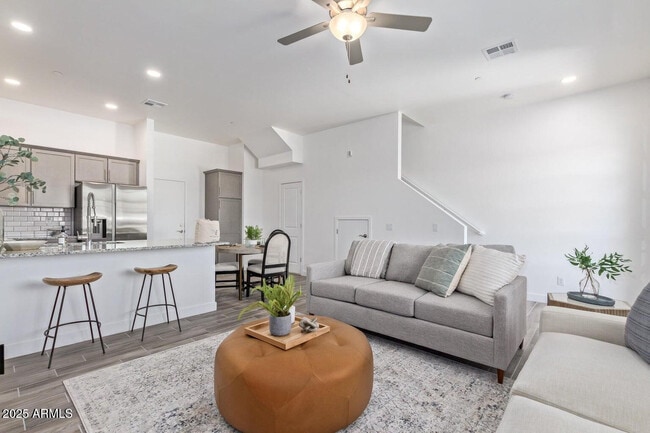 property at 3230 E Thomas Rd