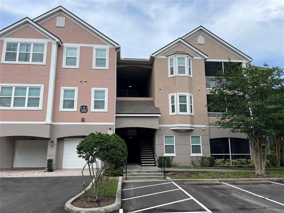 3315 Parkchester Square Blvd in Orlando, FL - Building Photo