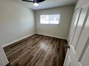 12045 Orange St in Norwalk, CA - Foto de edificio - Building Photo