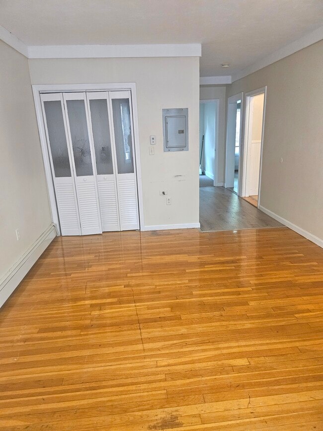 774 E 5th St, Unit 1 in Boston, MA - Building Photo - Building Photo