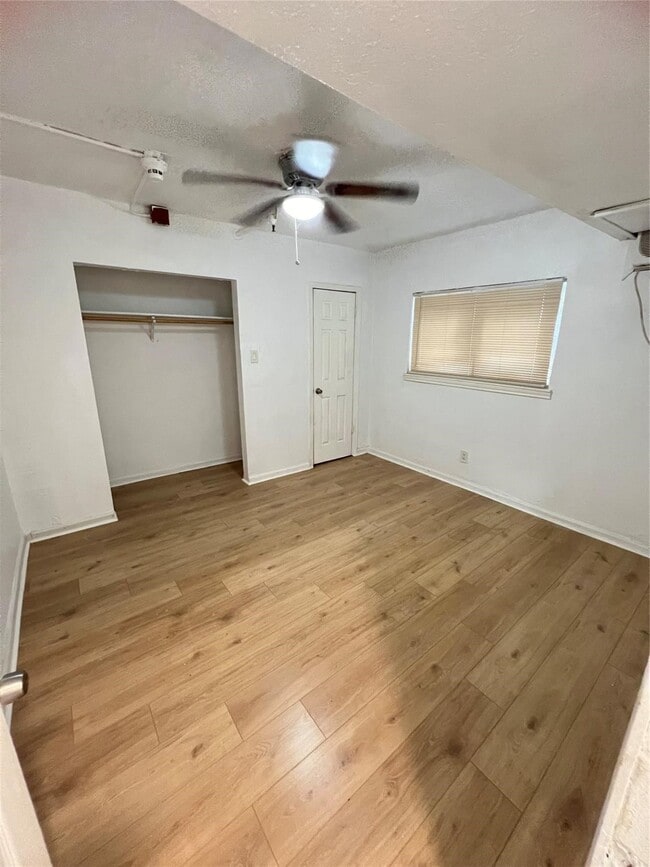 property at 5911 Grace Ln