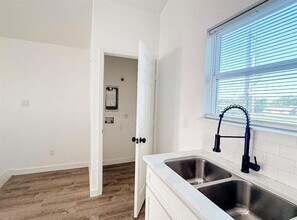 2817 Vinnie St in Greenville, TX - Building Photo - Building Photo