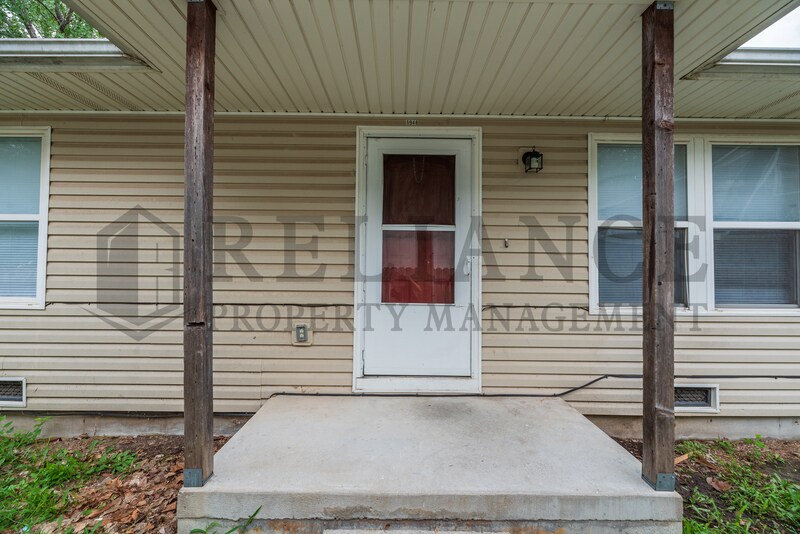 1948 S Everett St in Wichita, KS - Building Photo