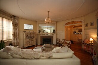 306 Commonwealth Ave, Unit 2 in Boston, MA - Building Photo - Building Photo