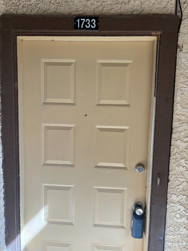 property at 1733 Crest Grove Dr