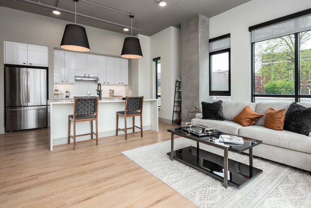 Bemiston Place Apartments in Clayton, MO - Foto de edificio