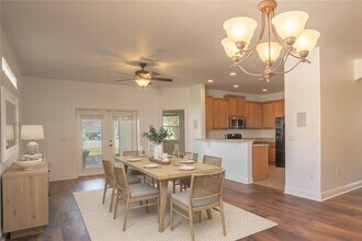 1886 Van Gogh Dr in Auburndale, FL - Building Photo - Building Photo