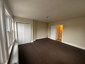 4524 Springfield Ave in Philadelphia, PA - Building Photo - Building Photo