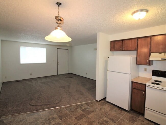 property at 31 N 46th Ave