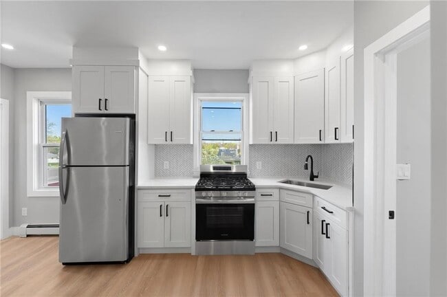 property at 735 Broadway