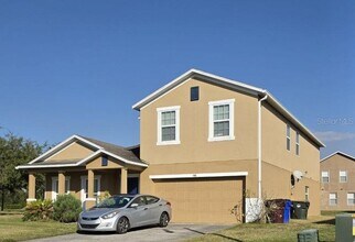 1801 Centennial Ave in St. Cloud, FL - Building Photo - Building Photo