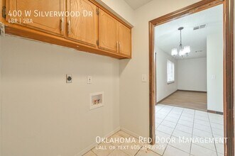 400 W Silverwood Dr in Midwest City, OK - Building Photo - Building Photo