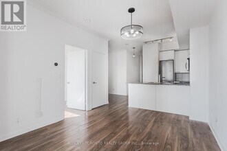 500 Sherbourne St in Toronto, ON - Building Photo - Building Photo