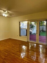 8420 SW 102nd Ave in Miami, FL - Building Photo - Building Photo