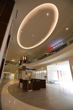 World on Yonge in Markham, ON - Building Photo - Building Photo