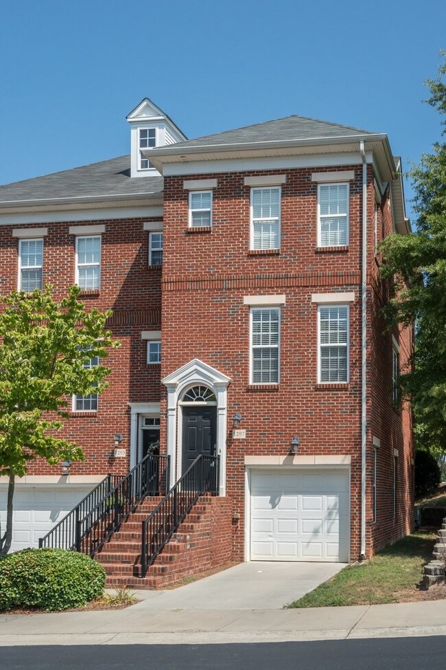 property at 1207 Overwood Dr