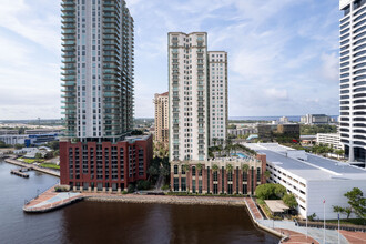 The Strand in Jacksonville, FL - Foto de edificio - Building Photo