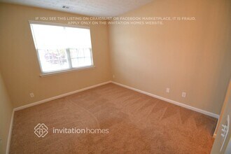 230 W Oaks Pl in Woodstock, GA - Foto de edificio - Building Photo