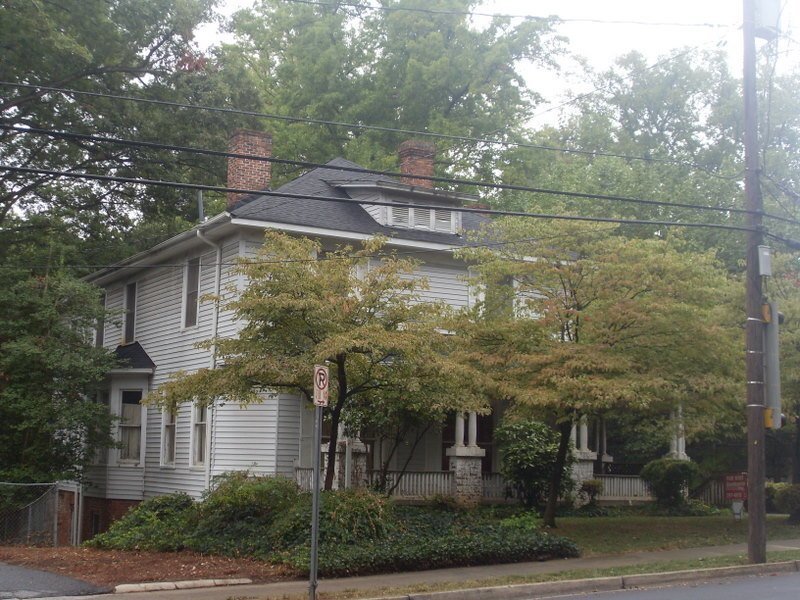 224 E Park Ave in Greenville, SC - Building Photo