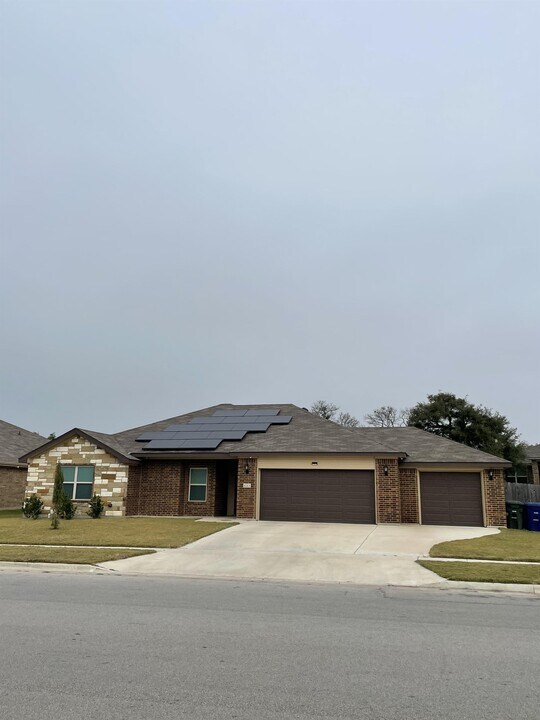 1713 Risen Star Ln in Copperas Cove, TX - Building Photo