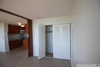 1025 Kalo Pl in Honolulu, HI - Building Photo - Building Photo