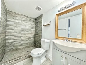 19751 SW 114th Ave, Unit 349 in Miami, FL - Foto de edificio - Building Photo