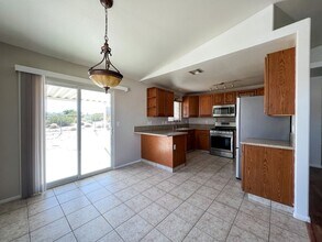 6625 Quail Spring Ave in Twentynine Palms, CA - Building Photo - Building Photo