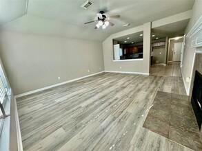 6407 Star Shadow Ln in Houston, TX - Building Photo - Building Photo