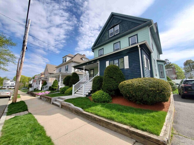 93 Meridian St, Unit 1