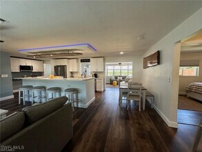 723 Sabur Ct in Cape Coral, FL - Building Photo - Building Photo