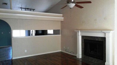 1888 Martin Bauman Dr in El Paso, TX - Building Photo - Building Photo