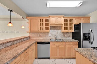 4502 N Federal Hwy in Lighthouse Point, FL - Building Photo - Building Photo