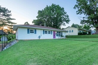4312 Kensington Ave in Evansville, IN - Building Photo - Building Photo