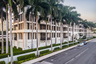 IL Lugano Condos in Palm Beach, FL - Building Photo - Building Photo